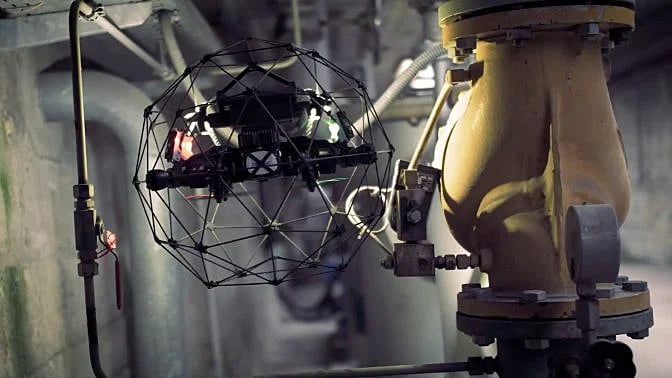 Drone in store a cage